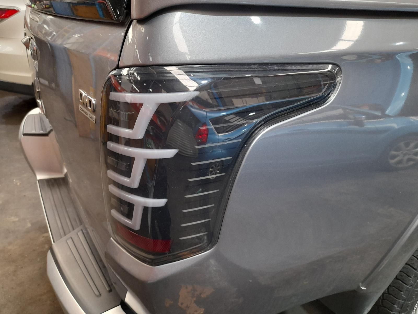 View Auto part Differential Centre Mitsubishi Triton 2016