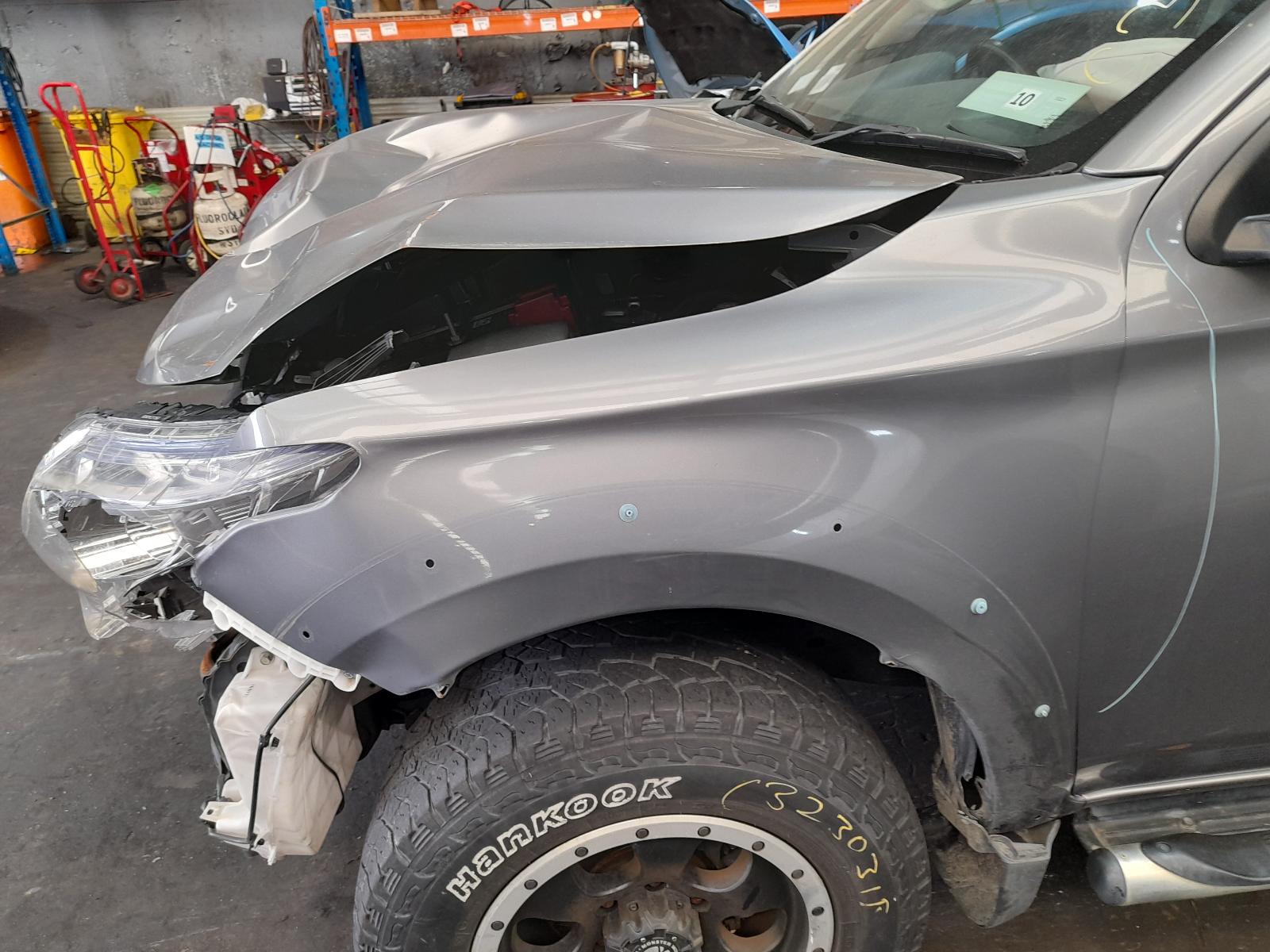 View Auto part Differential Centre Mitsubishi Triton 2016