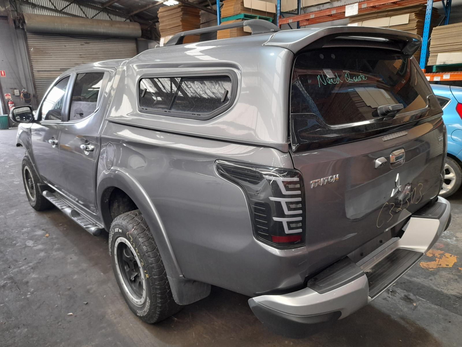 View Auto part Differential Centre Mitsubishi Triton 2016