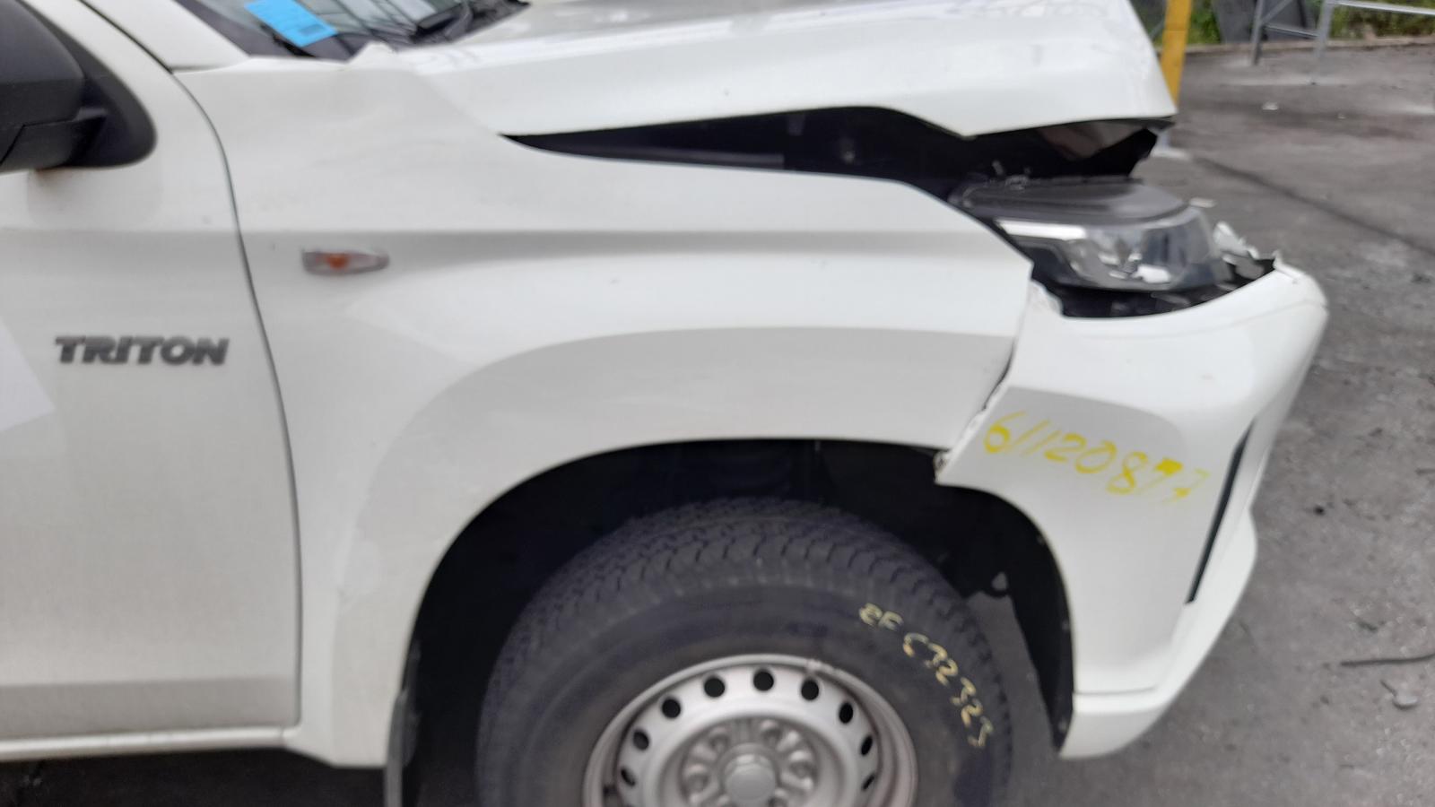 2021 Mitsubishi Triton Trans/Gearbox View Auto part Trans/Gearbox Mitsubishi Triton 2021