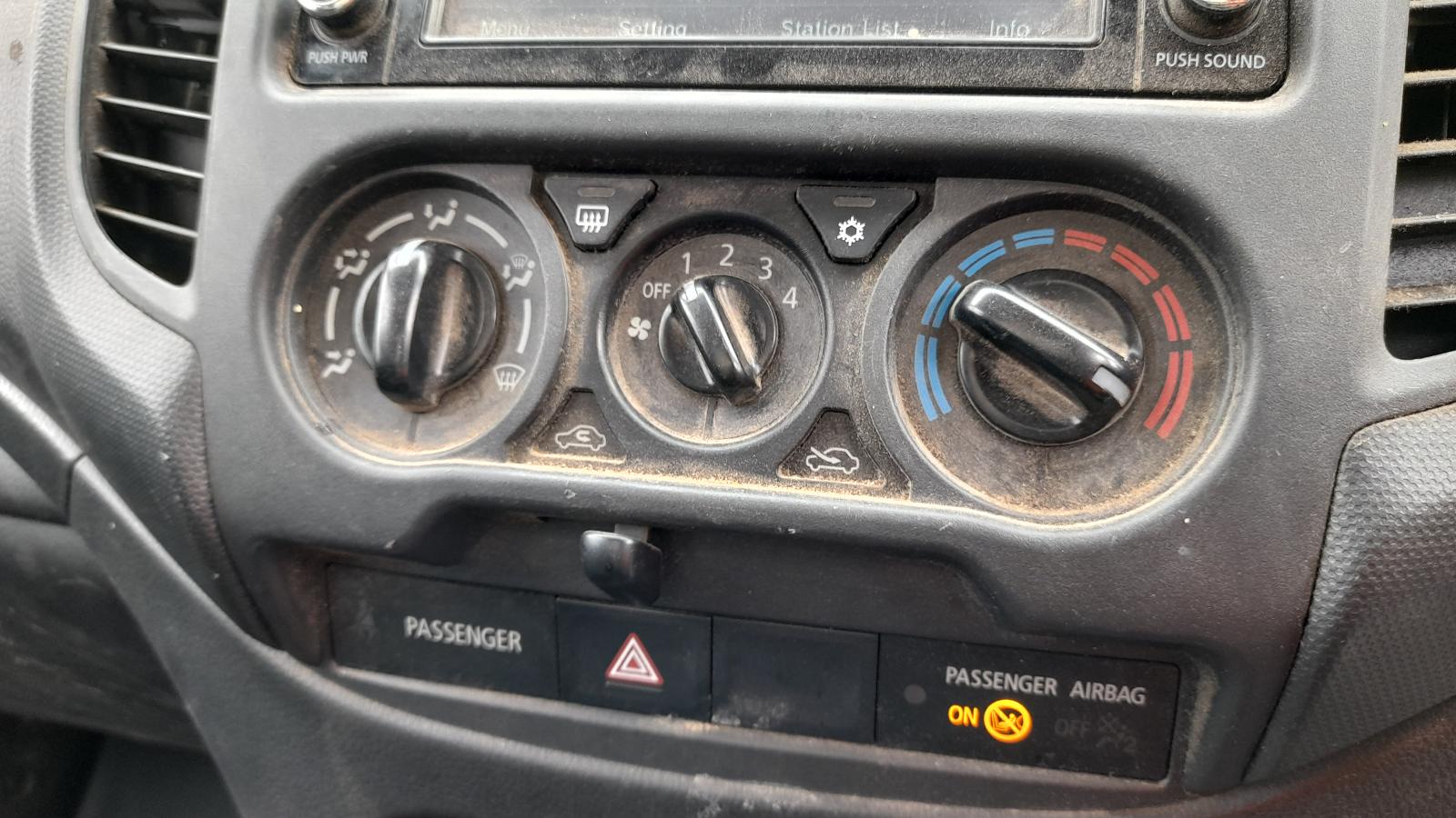 2021 Mitsubishi Triton Trans/Gearbox View Auto part Trans/Gearbox Mitsubishi Triton 2021