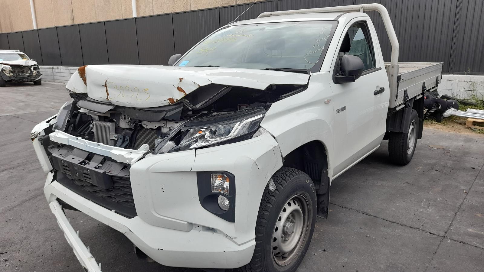 2021 Mitsubishi Triton Trans/Gearbox View Auto part Trans/Gearbox Mitsubishi Triton 2021