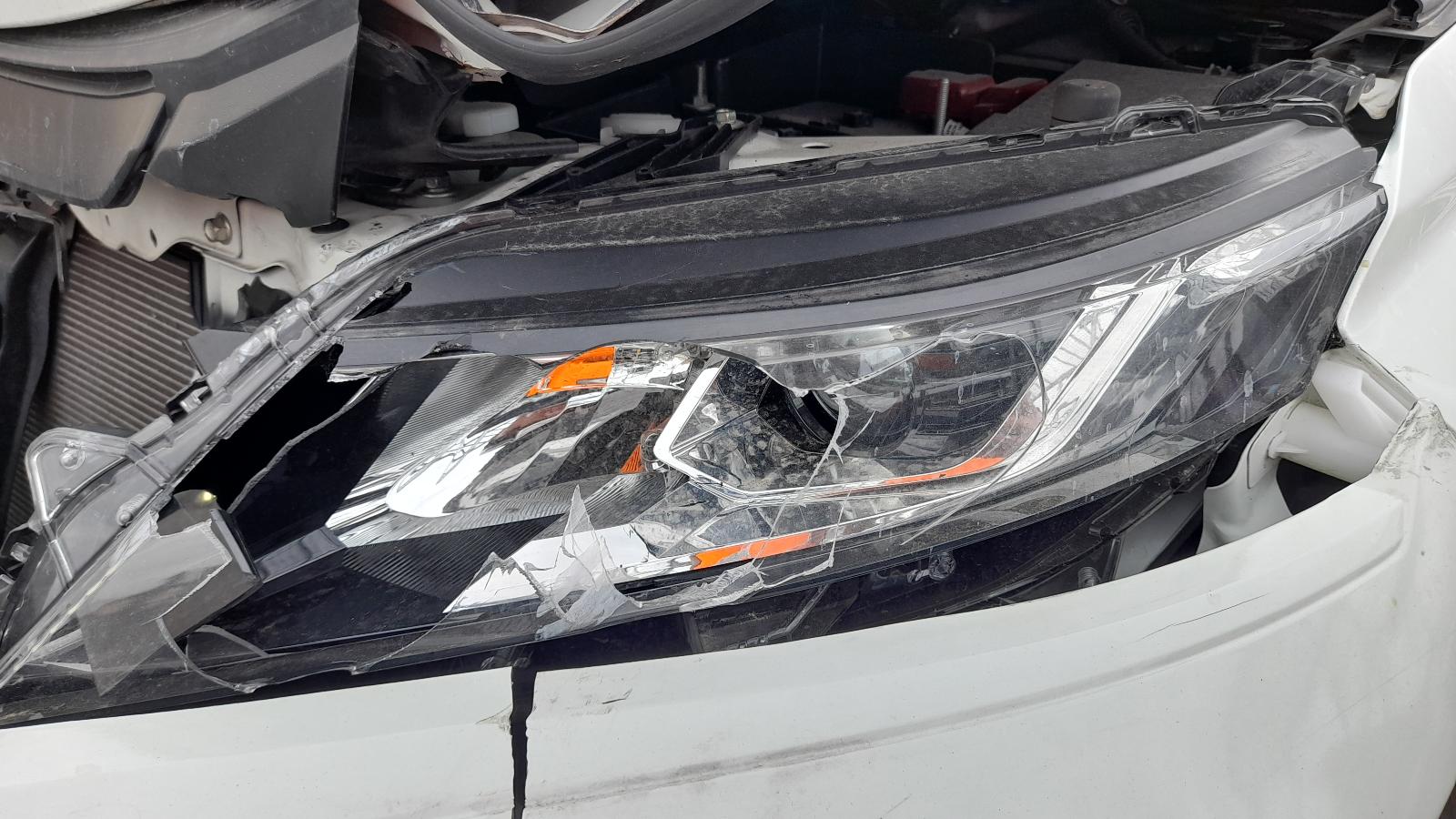 2021 Mitsubishi Triton Trans/Gearbox View Auto part Trans/Gearbox Mitsubishi Triton 2021