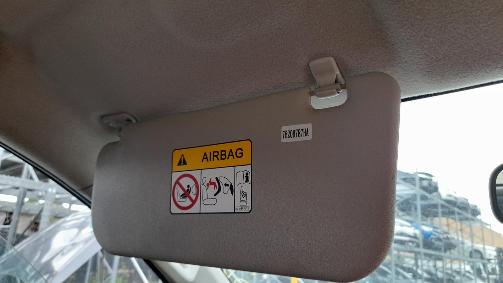 2021 Mitsubishi Triton Trans/Gearbox View Auto part Trans/Gearbox Mitsubishi Triton 2021