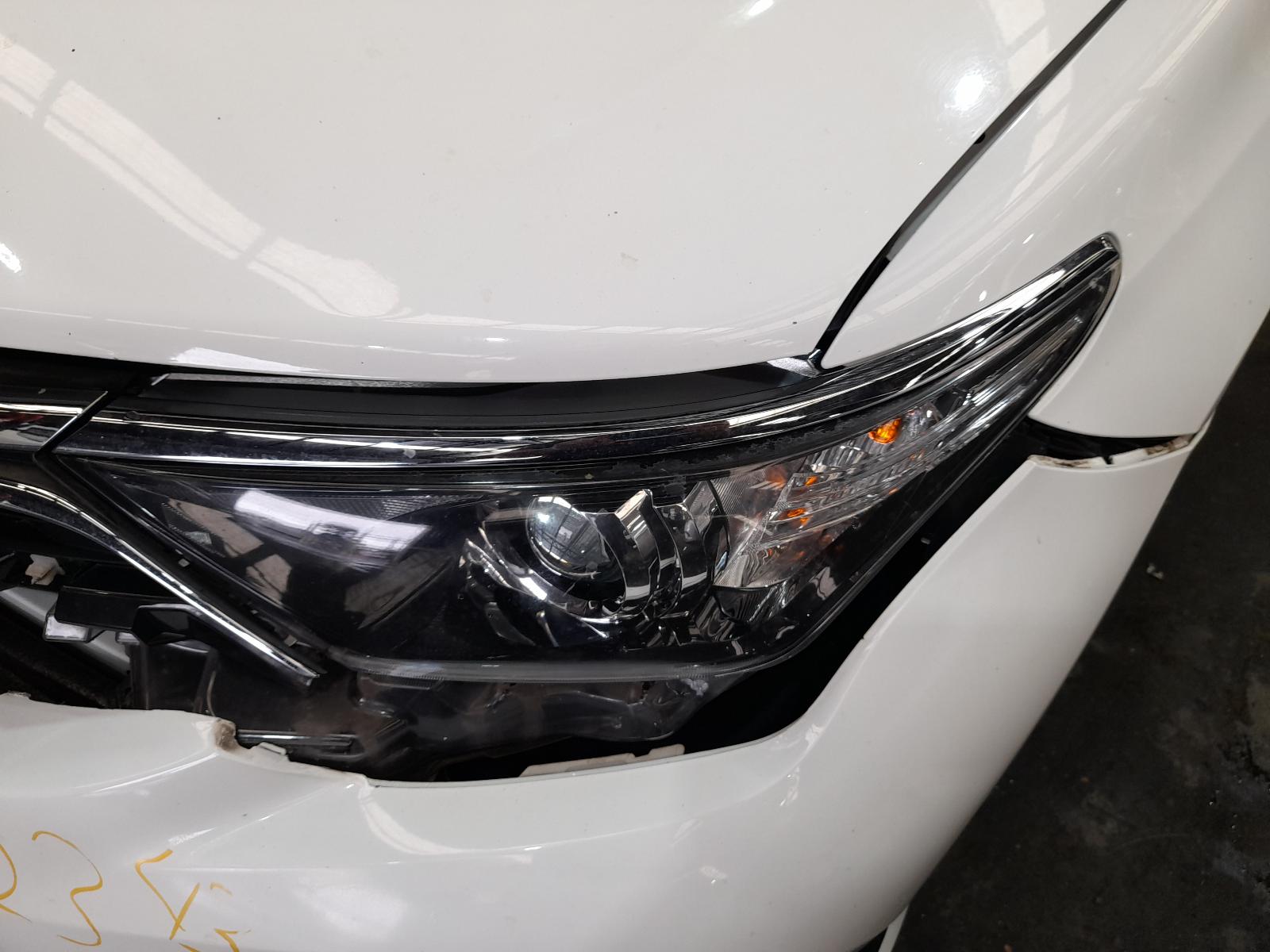 View Auto part Right Front Door Window Toyota Corolla 2016