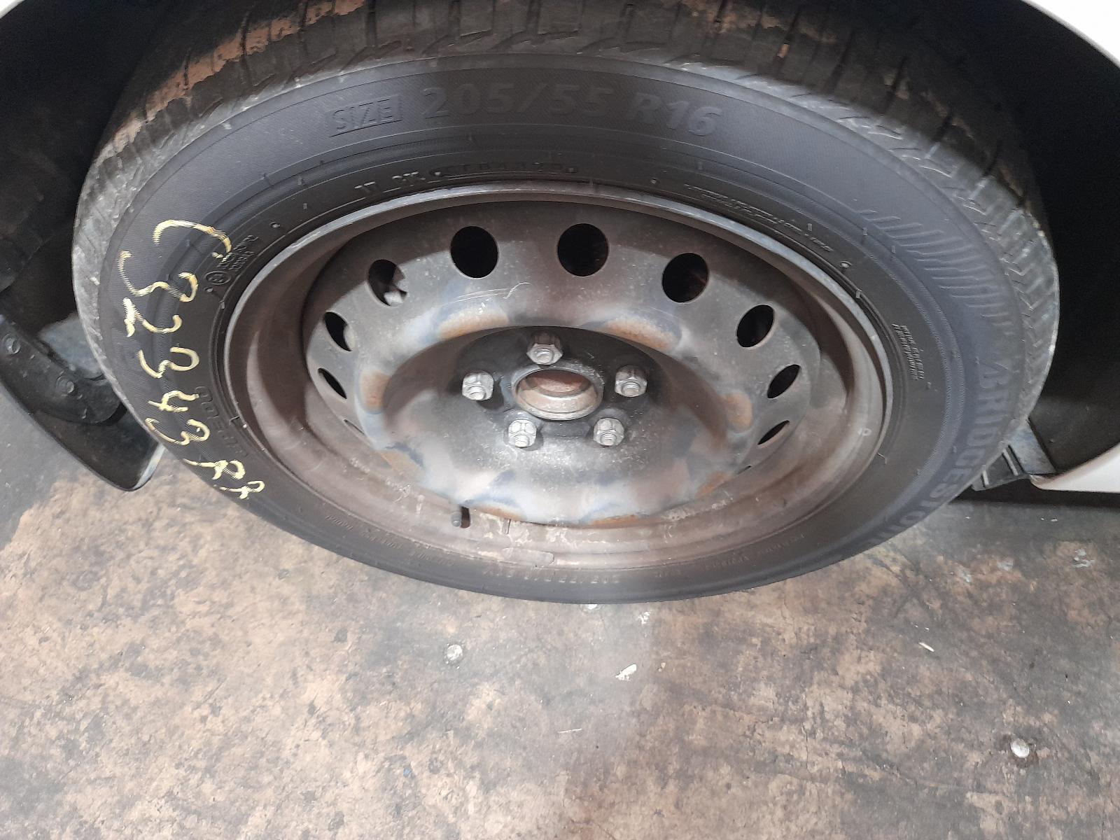 View Auto part Right Front Door Window Toyota Corolla 2016