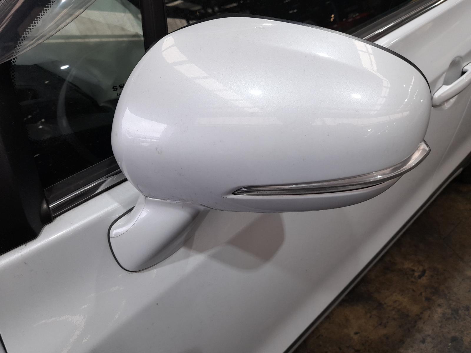 View Auto part Trans/Gearbox Suzuki S-cross 2019