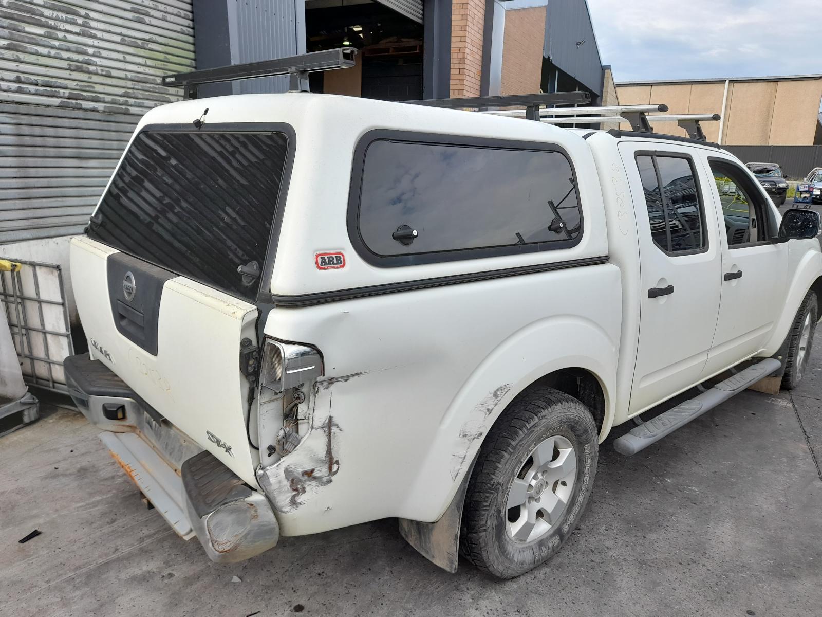 View Auto part Seatbelt/Stalk Nissan Navara 2009