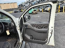 View Auto part Seatbelt/Stalk Nissan Navara 2009