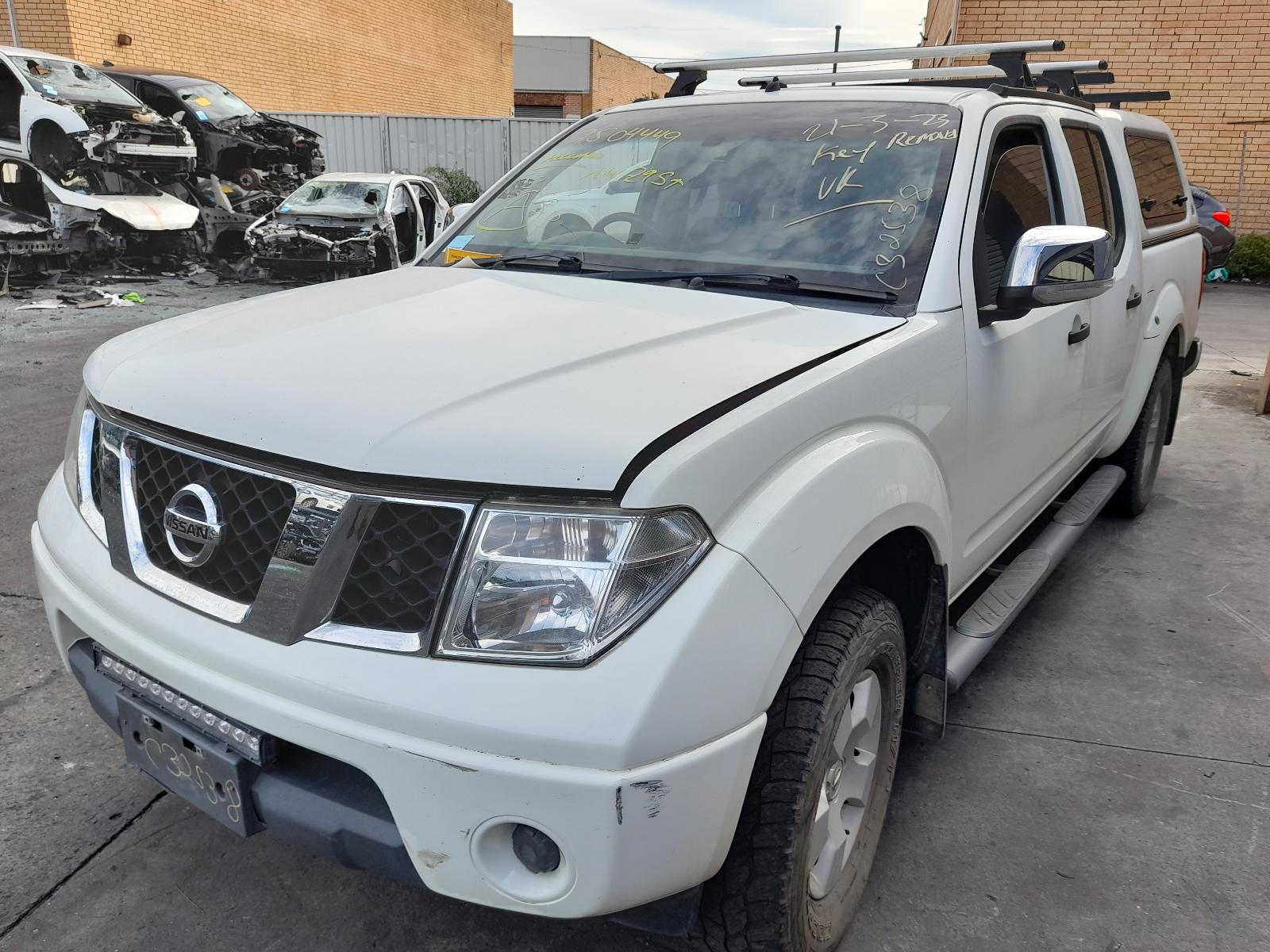View Auto part Seatbelt/Stalk Nissan Navara 2009