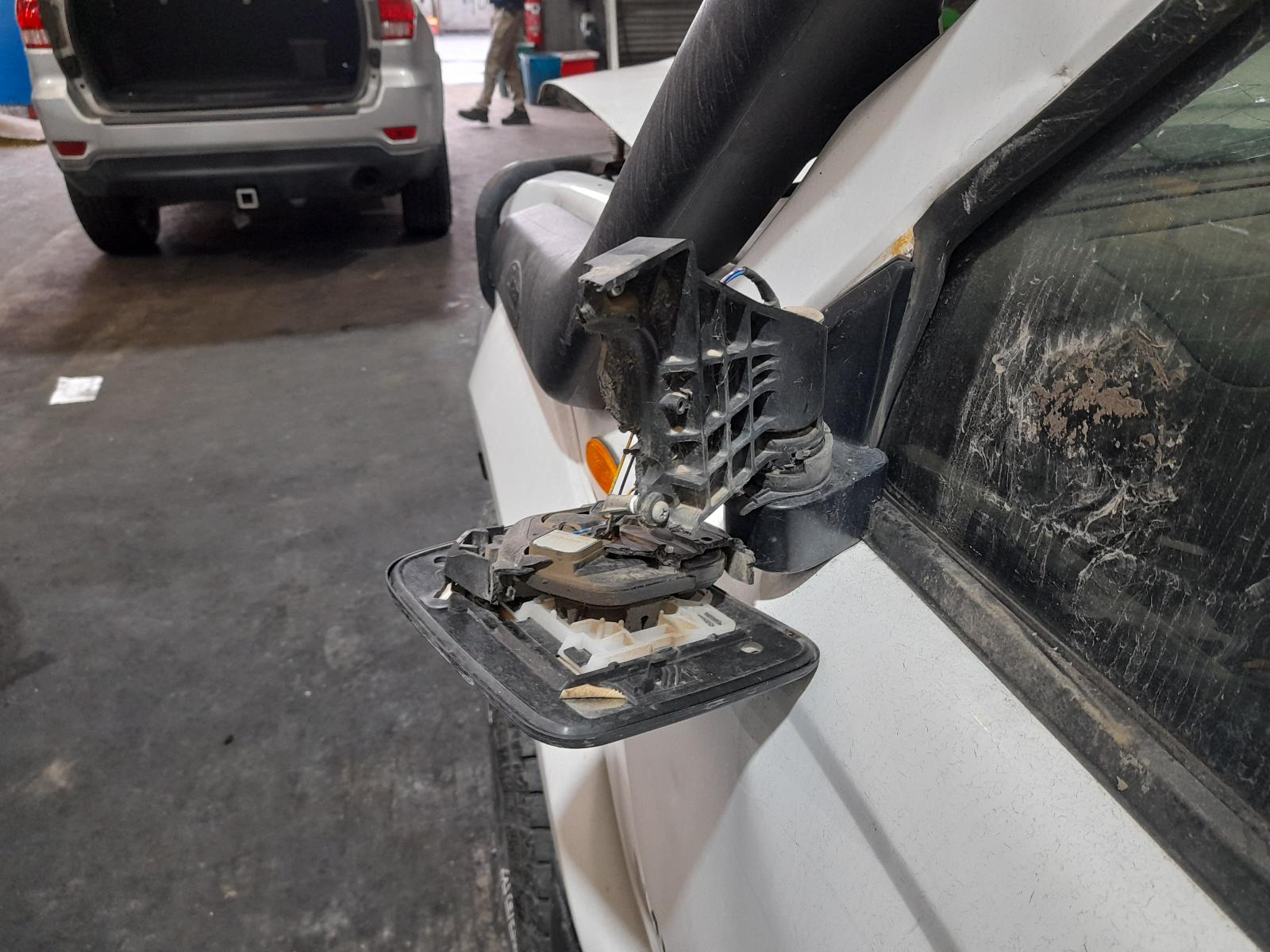 2013 Nissan Navara Misc View Auto part Misc Nissan Navara 2013