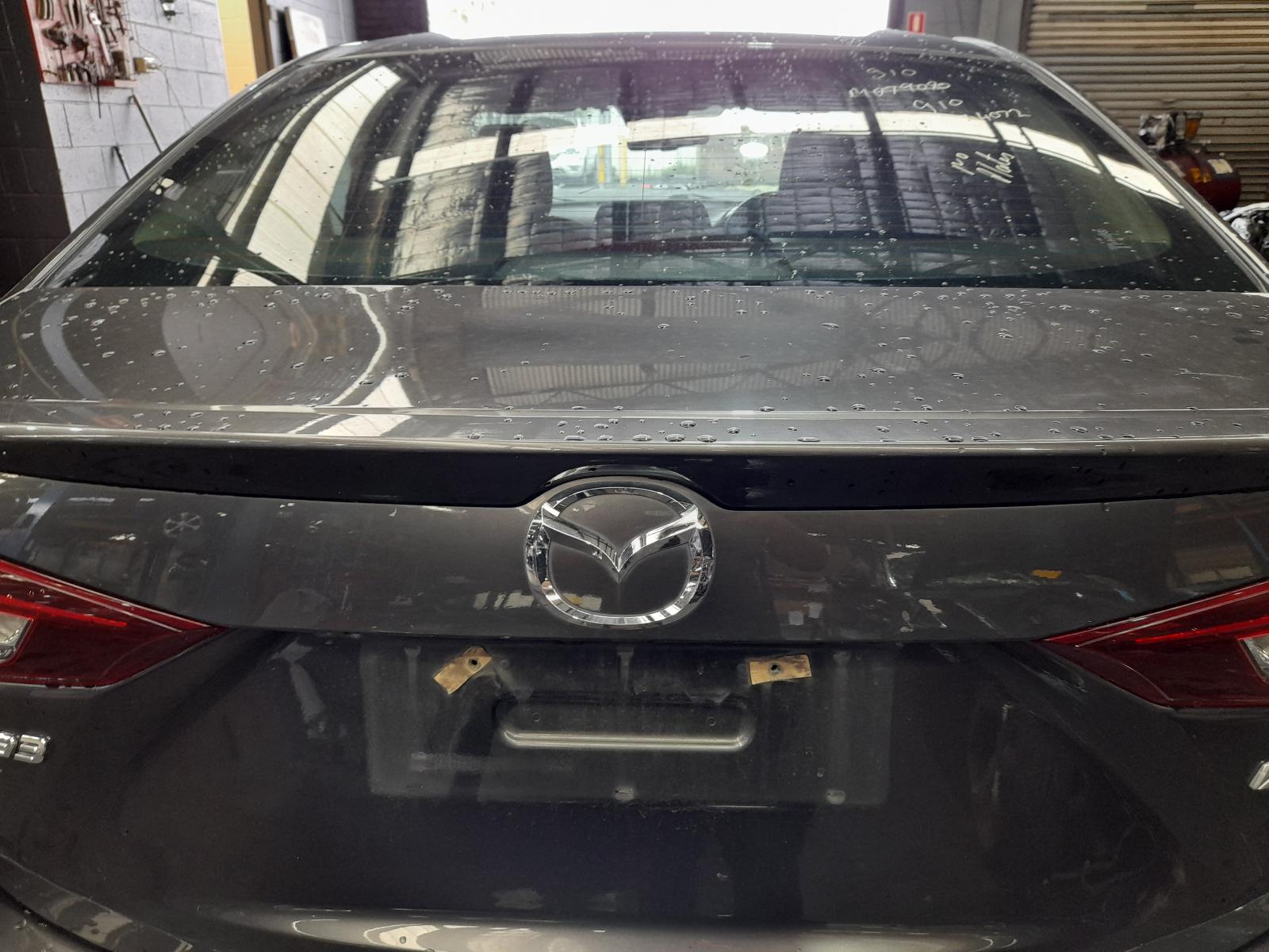 View Auto part Fuse Box Mazda 3 2018