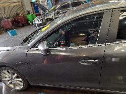 View Auto part Fuse Box Mazda 3 2018