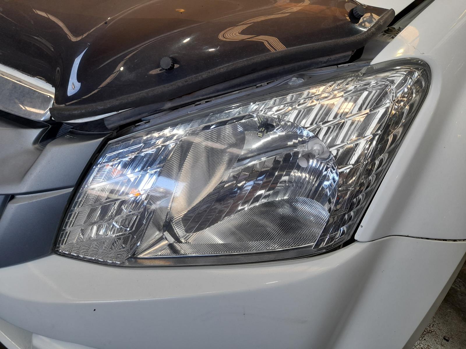 View Auto part Ecu Isuzu Dmax 2014