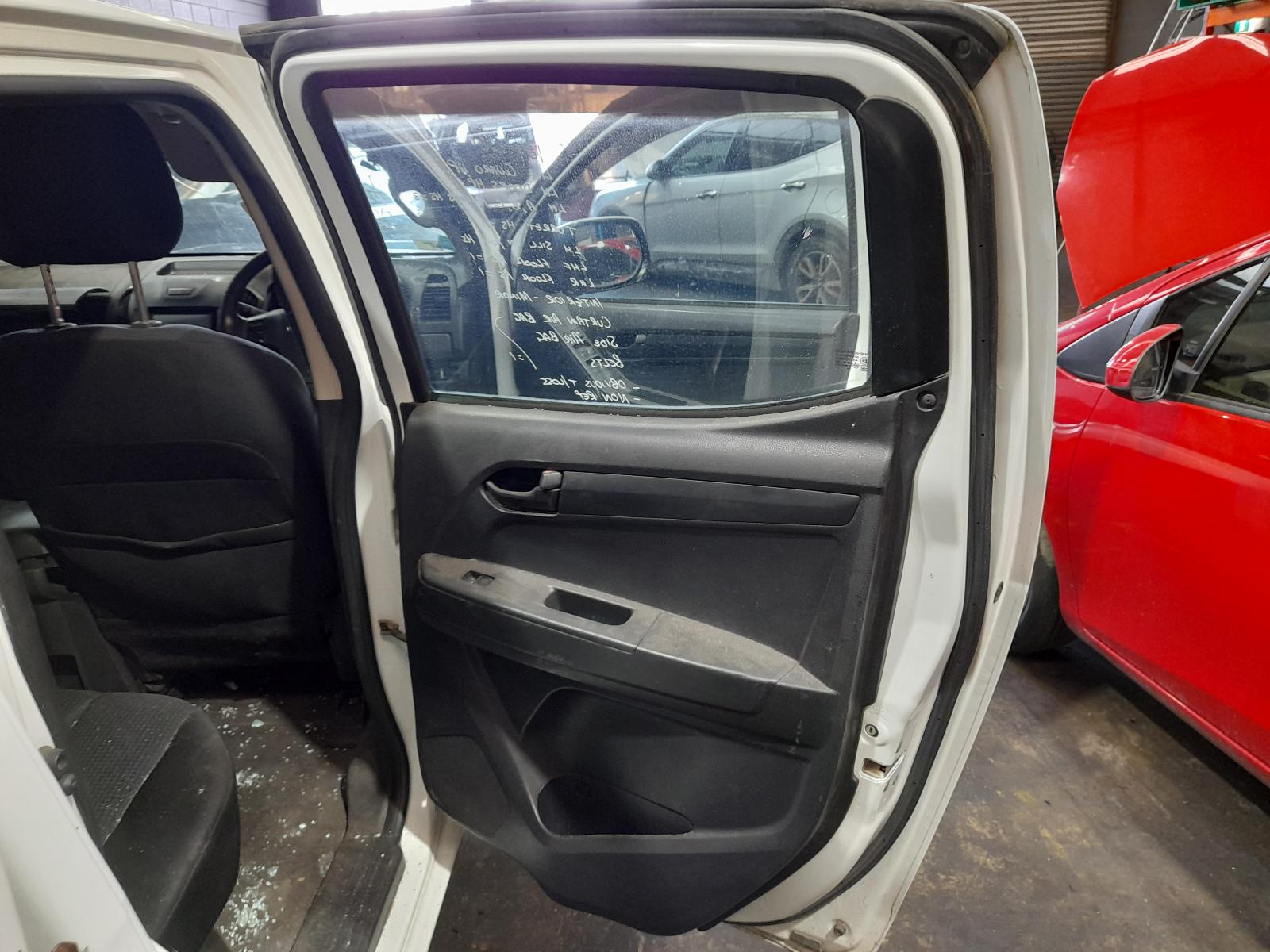 View Auto part Ecu Isuzu Dmax 2014