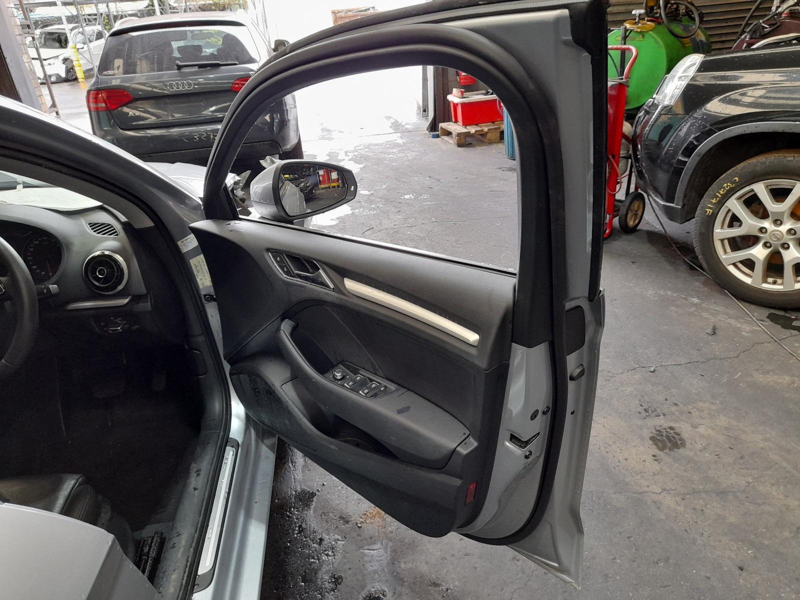 View Auto part Ecu Audi A3 2014
