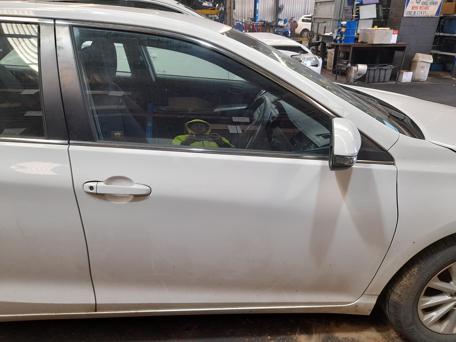 View Auto part F/Bar Reinforc/Brack Toyota Camry 2016