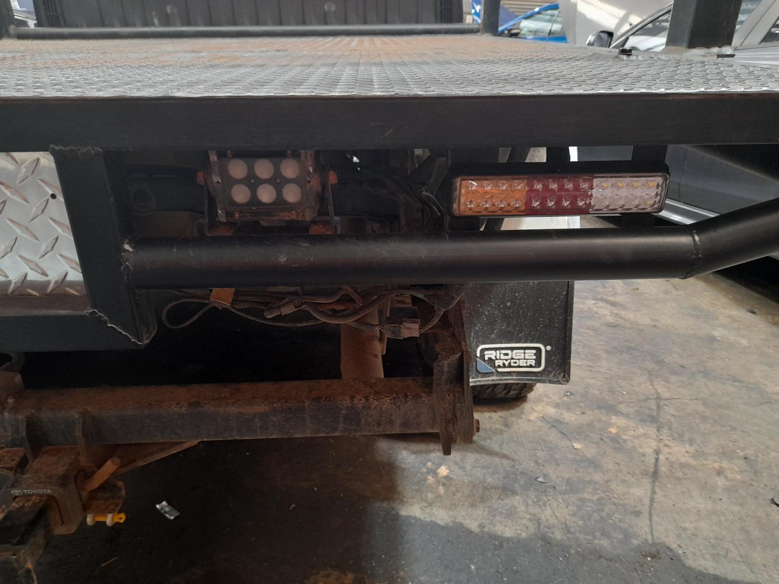 View Auto part Fuse Box Toyota Hilux 2010