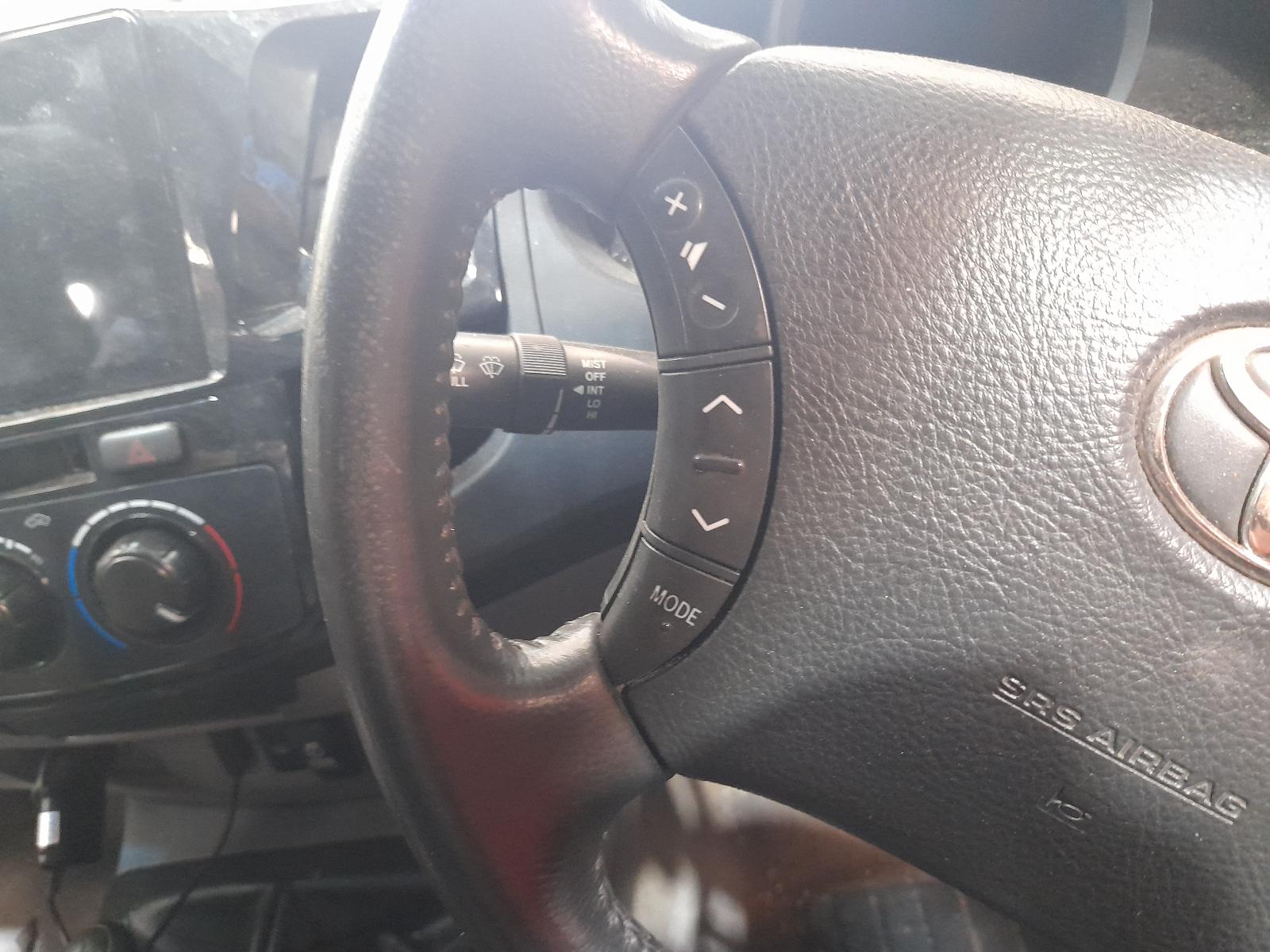 View Auto part Fuse Box Toyota Hilux 2010