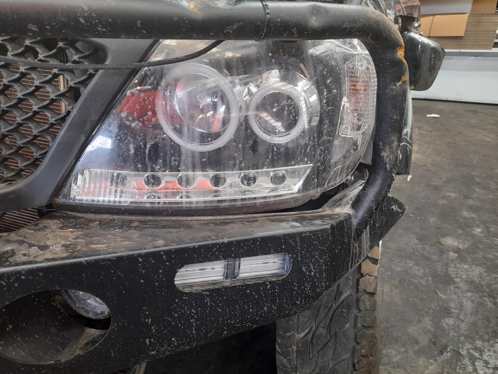 View Auto part Fuse Box Toyota Hilux 2010
