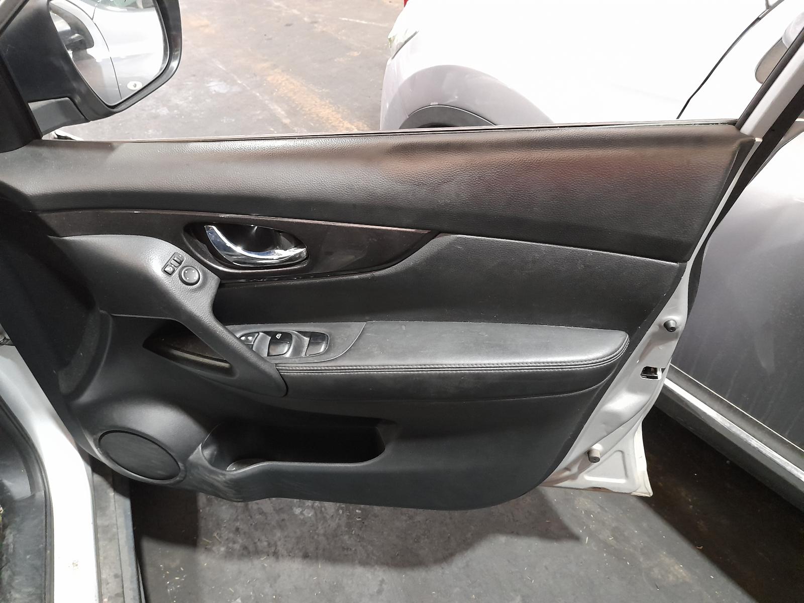 2018 Nissan Xtrail Left Rear Side Glass View Auto part Left Rear Side Glass Nissan Xtrail 2018