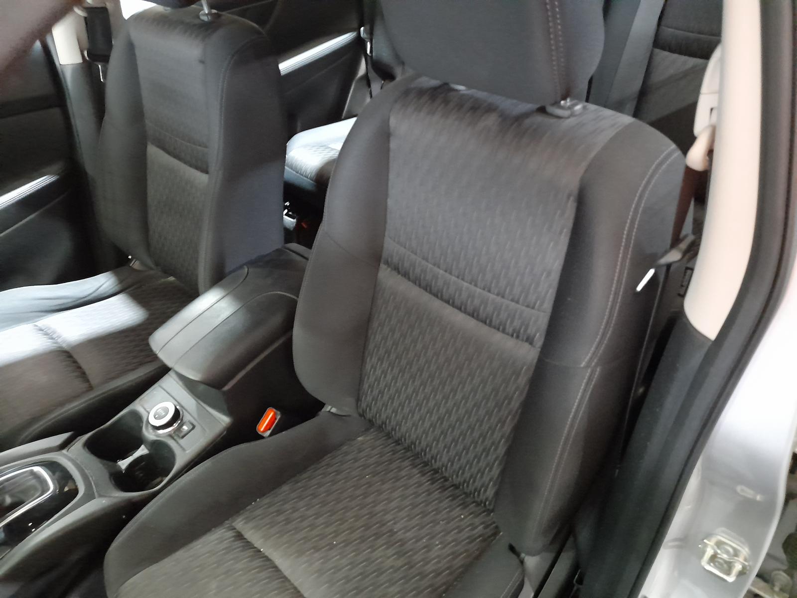 2018 Nissan Xtrail Left Rear Side Glass View Auto part Left Rear Side Glass Nissan Xtrail 2018