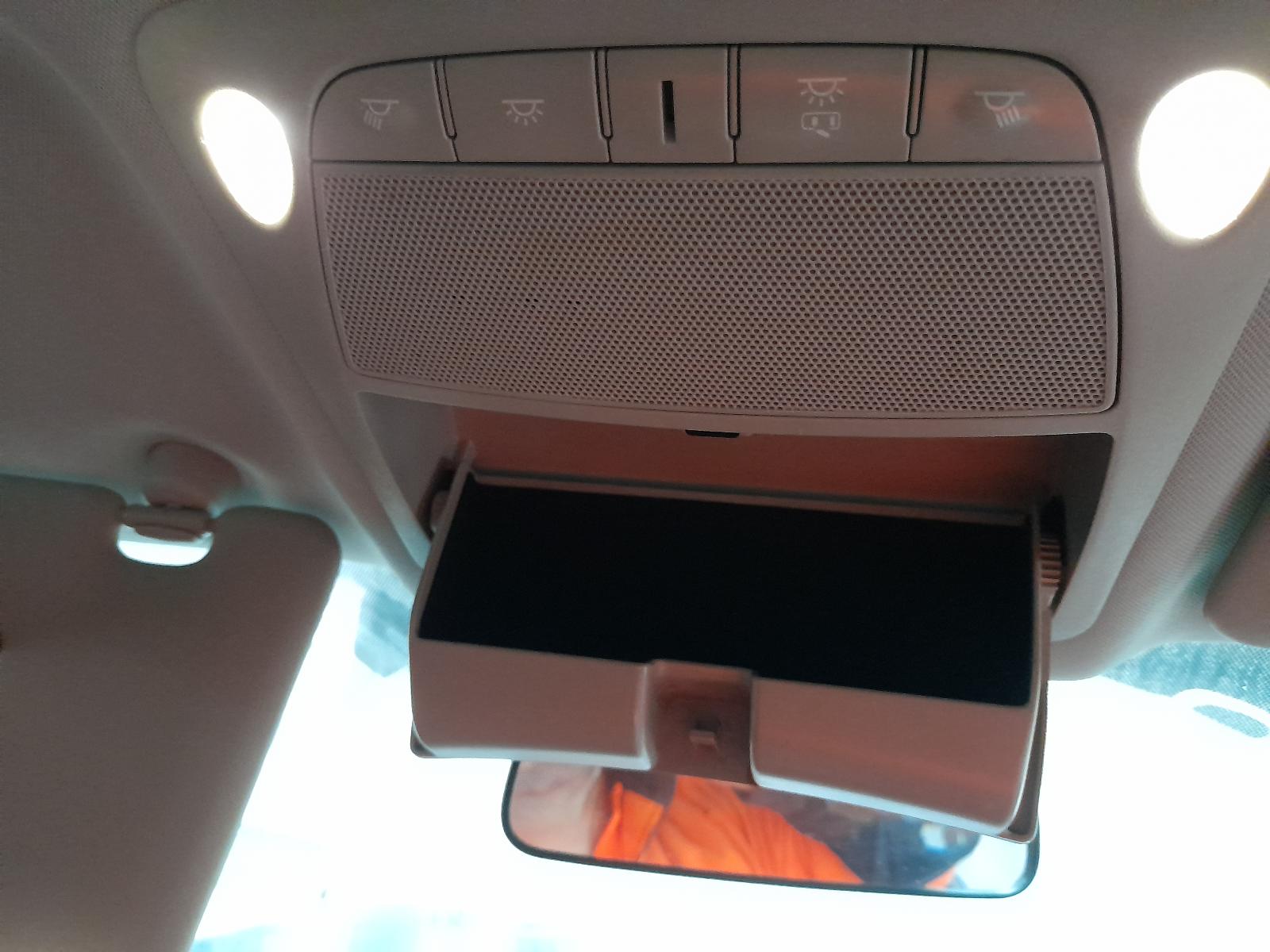 2018 Nissan Xtrail Left Rear Side Glass View Auto part Left Rear Side Glass Nissan Xtrail 2018