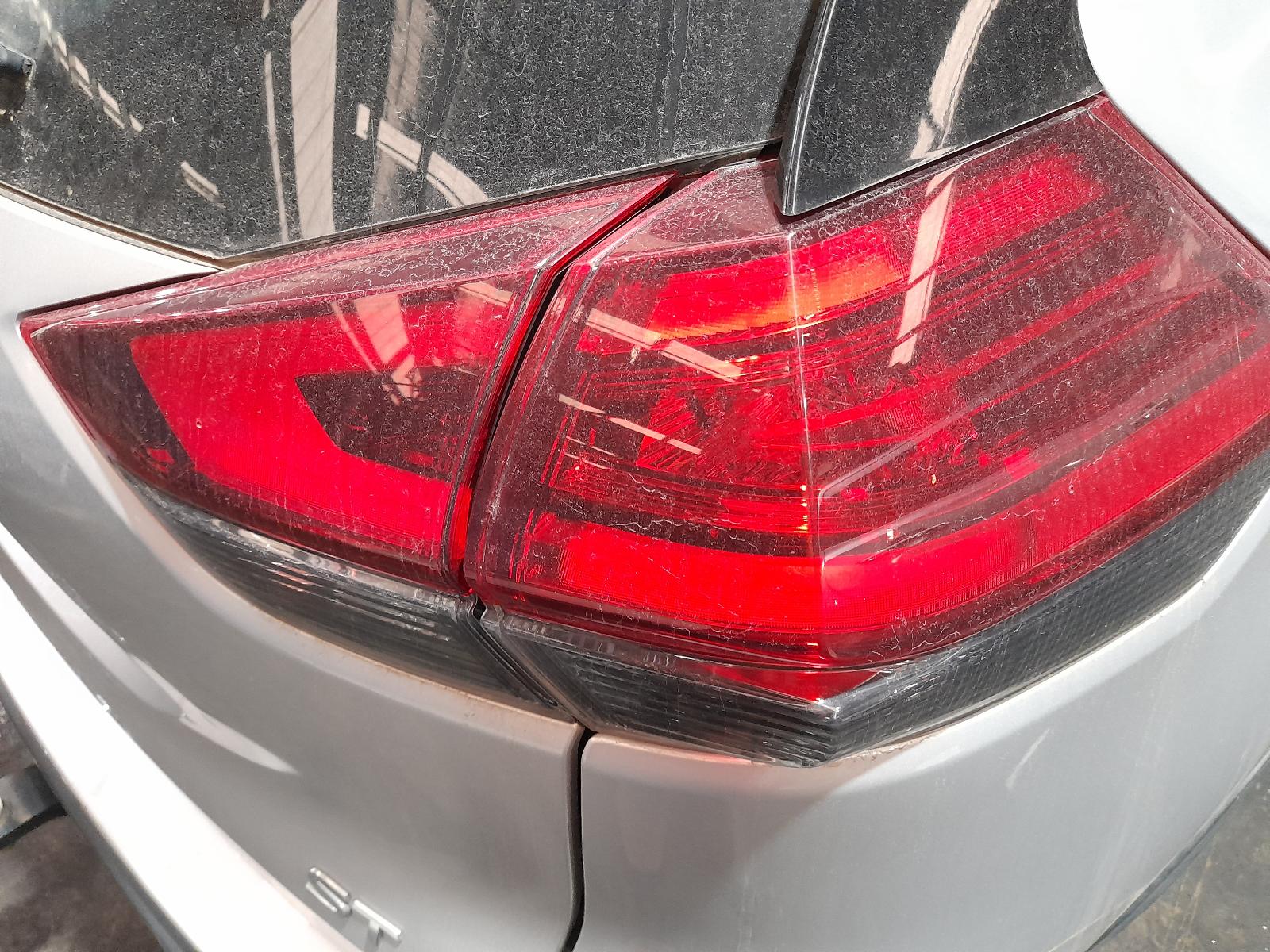 2018 Nissan Xtrail Left Rear Side Glass View Auto part Left Rear Side Glass Nissan Xtrail 2018