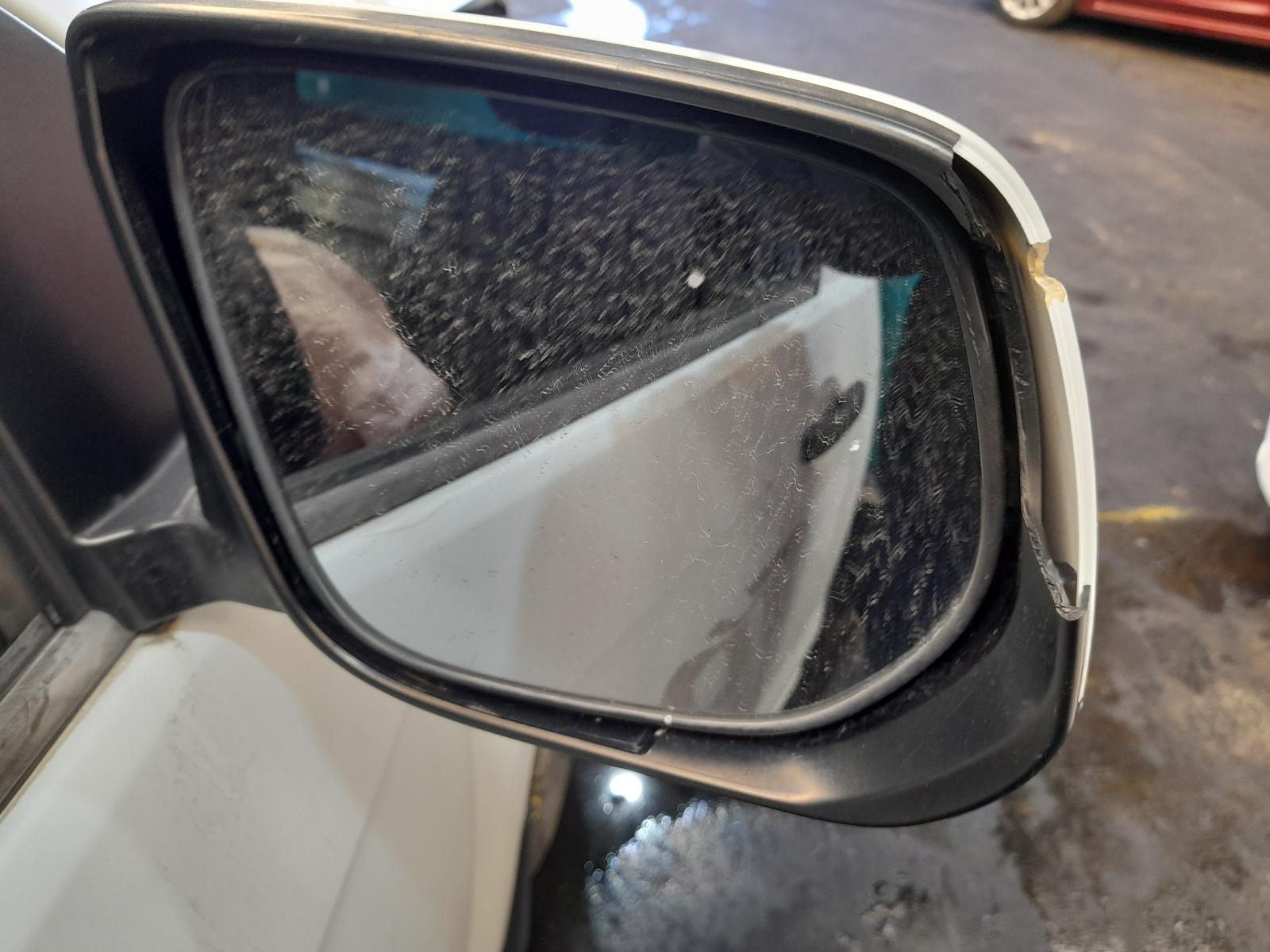 View Auto part Engine Isuzu Dmax 2012