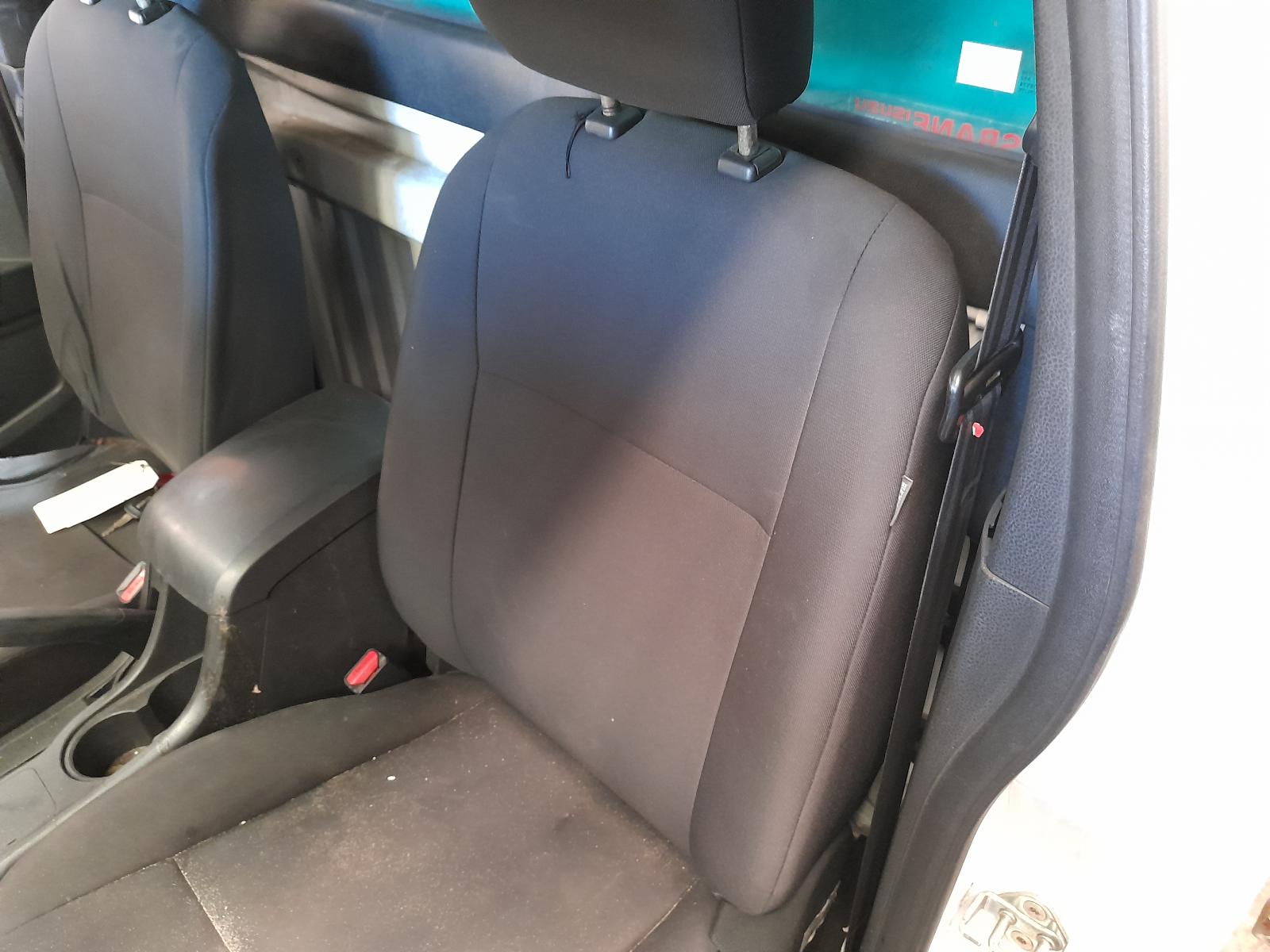 View Auto part Engine Isuzu Dmax 2012