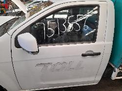 View Auto part Engine Isuzu Dmax 2012