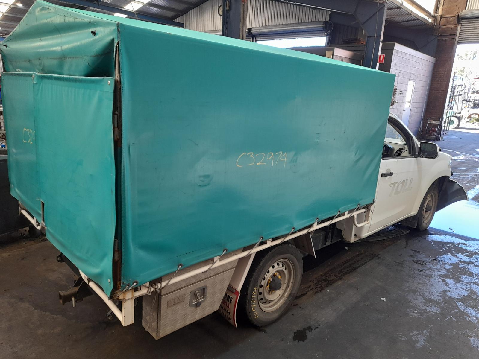 View Auto part Engine Isuzu Dmax 2012