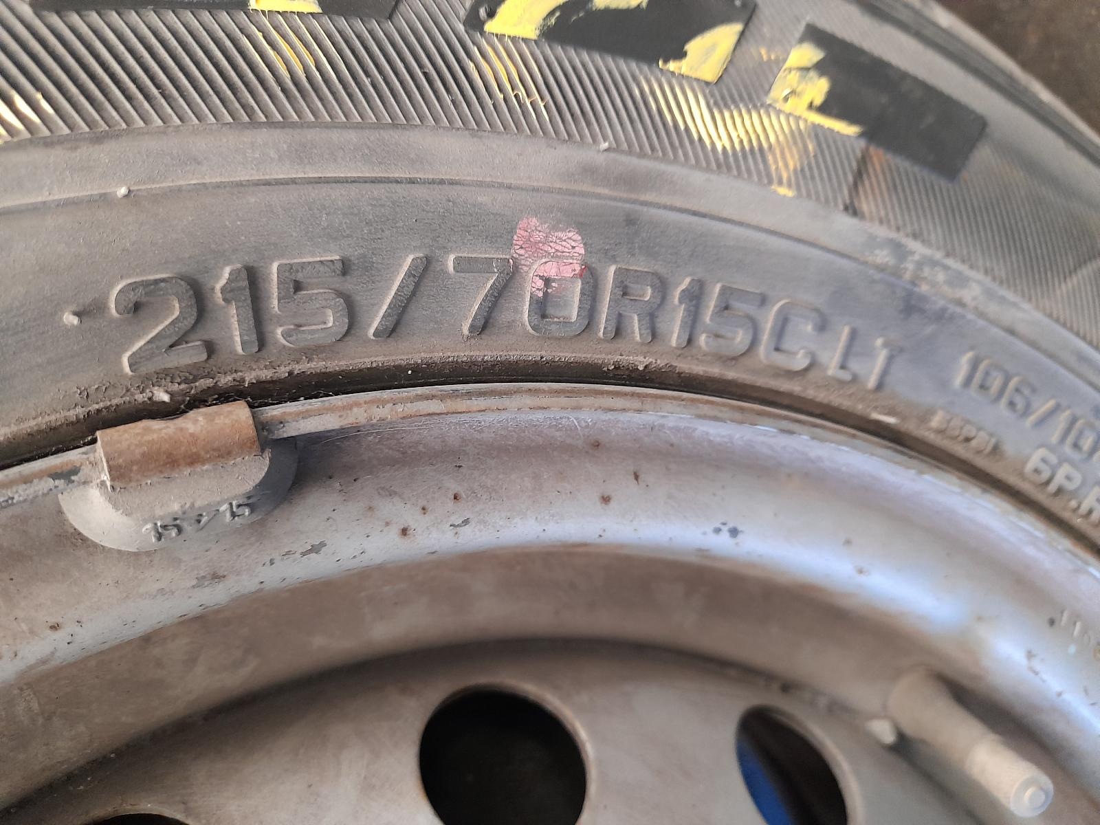 View Auto part Engine Isuzu Dmax 2012