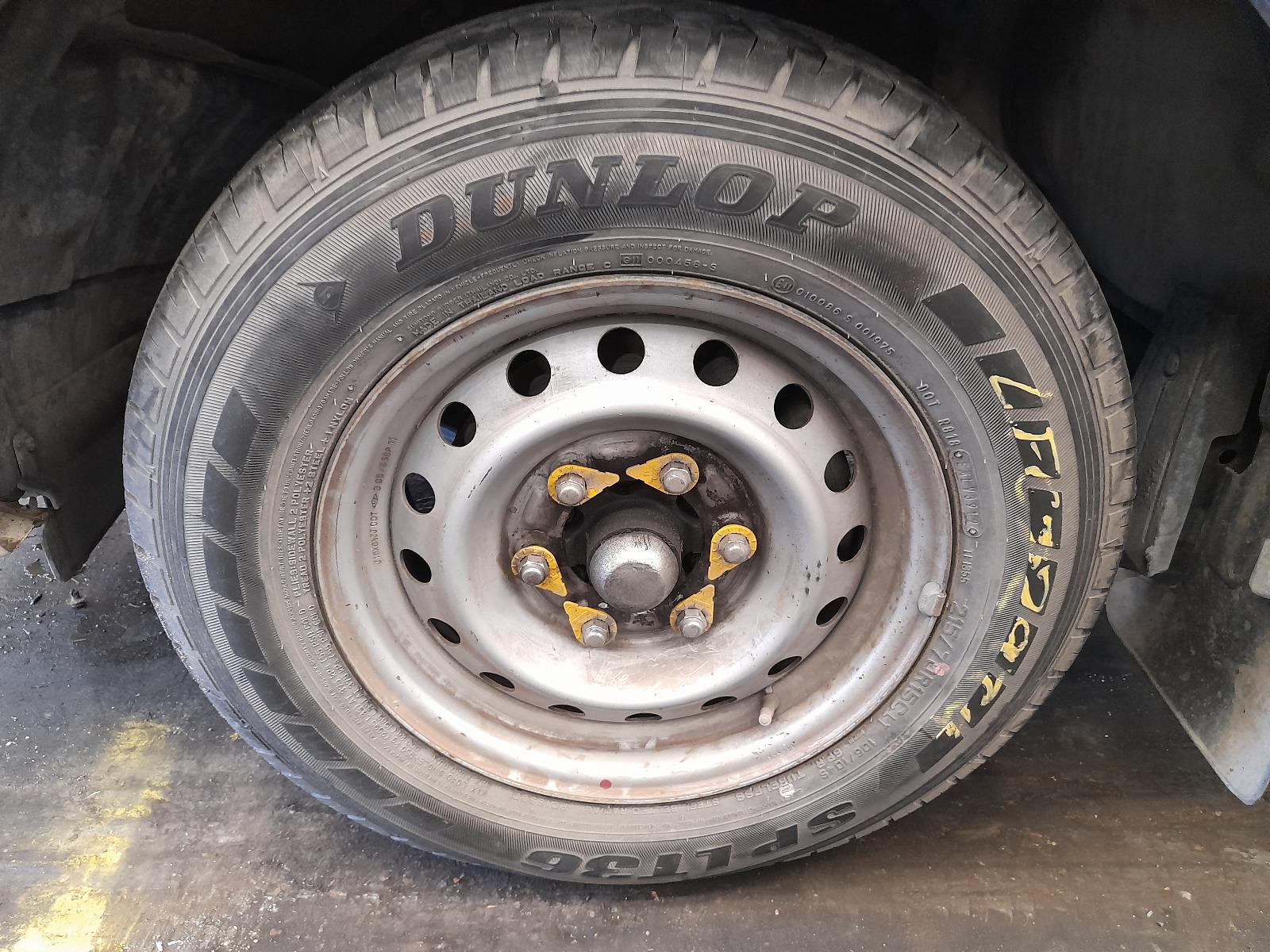 View Auto part Engine Isuzu Dmax 2012