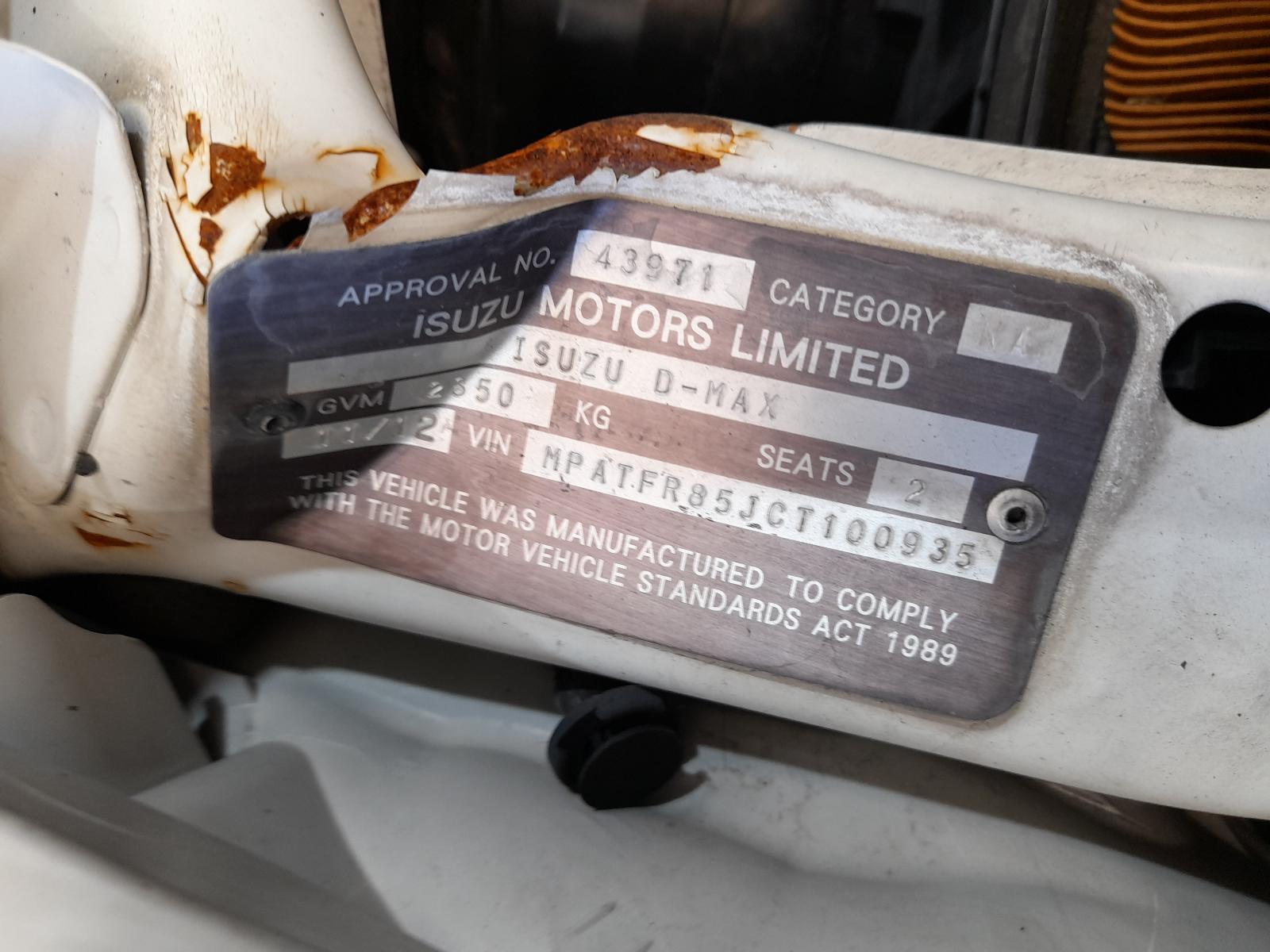 View Auto part Engine Isuzu Dmax 2012