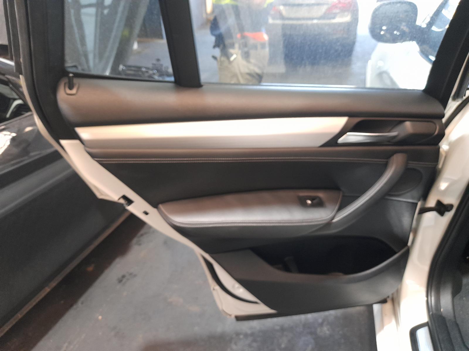 View Auto part Ecu Bmw X3 2012