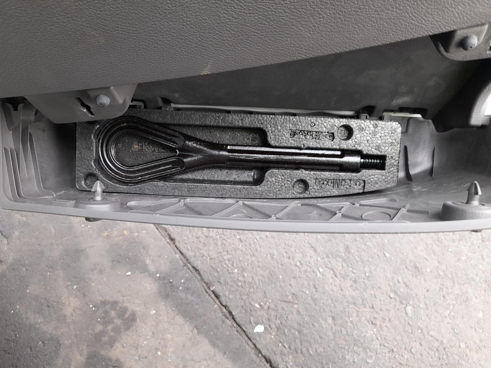 View Auto part Starter Ford Transit 2021