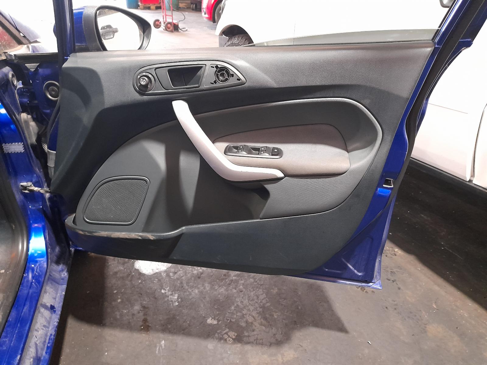 View Auto part Door/Boot/Gate Lock Ford Fiesta 2011