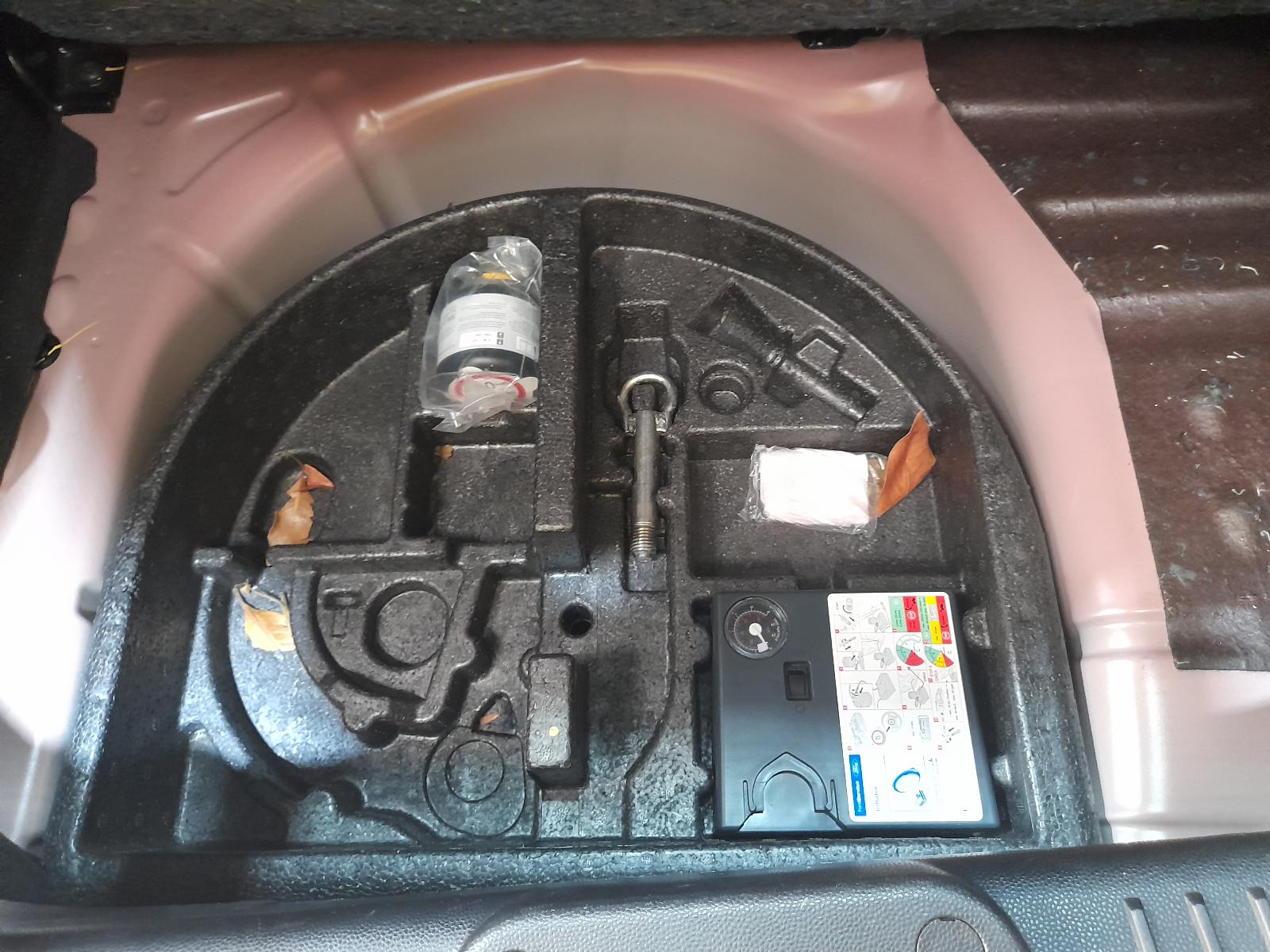 View Auto part Radiator Ford Fiesta 2013