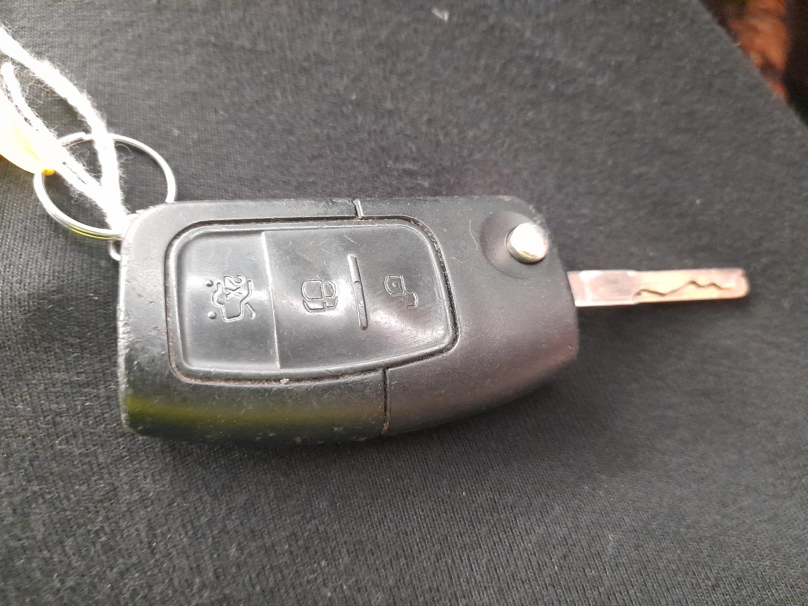 View Auto part Radiator Ford Fiesta 2013