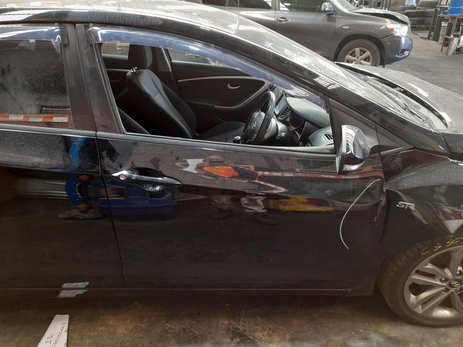 View Auto part Trans/Gearbox Hyundai I30 2015