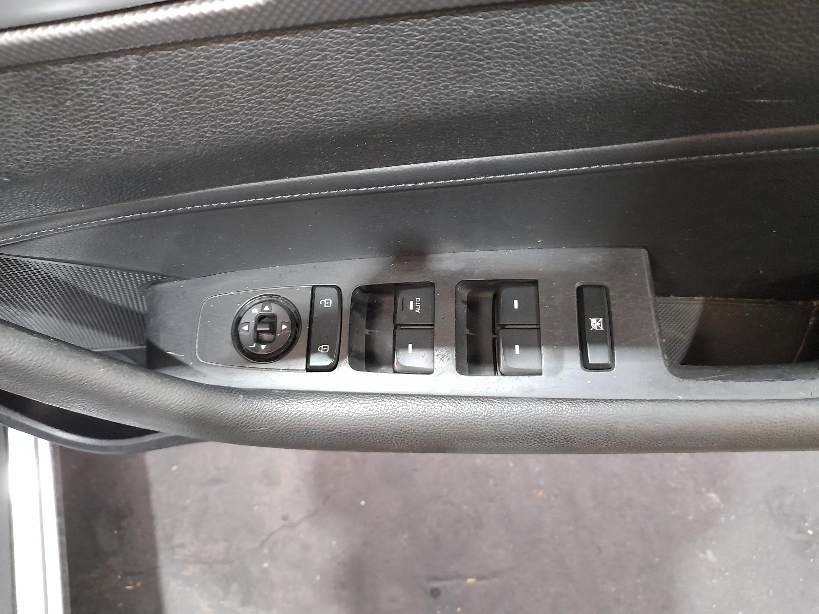 View Auto part Rear Bumper Hyundai Sonata 2015