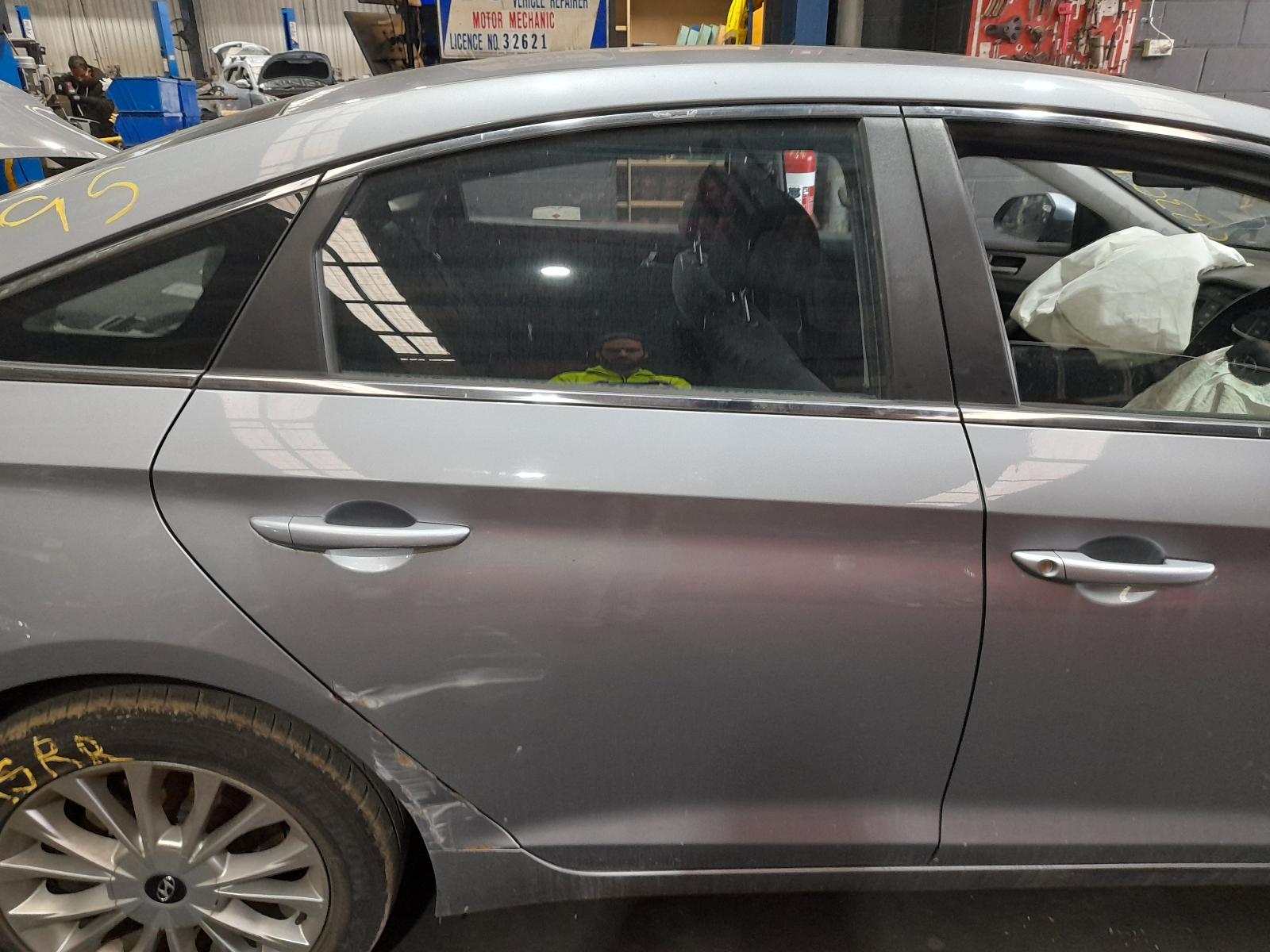 View Auto part Rear Bumper Hyundai Sonata 2015