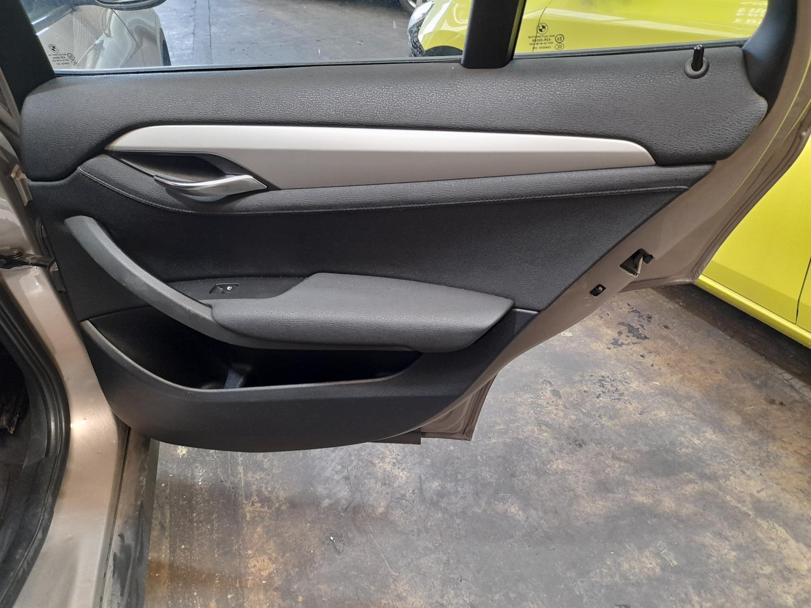 View Auto part Trans/Gearbox Bmw X1 2011