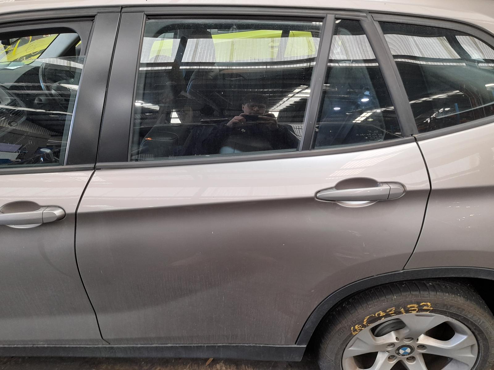View Auto part Trans/Gearbox Bmw X1 2011