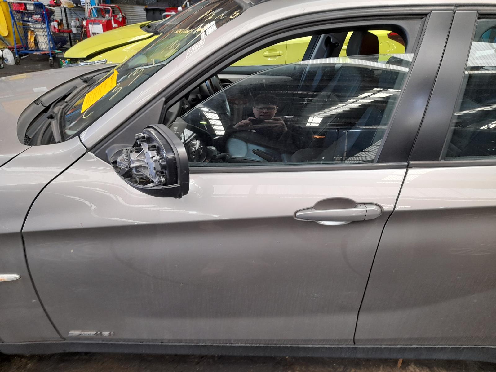 View Auto part Trans/Gearbox Bmw X1 2011