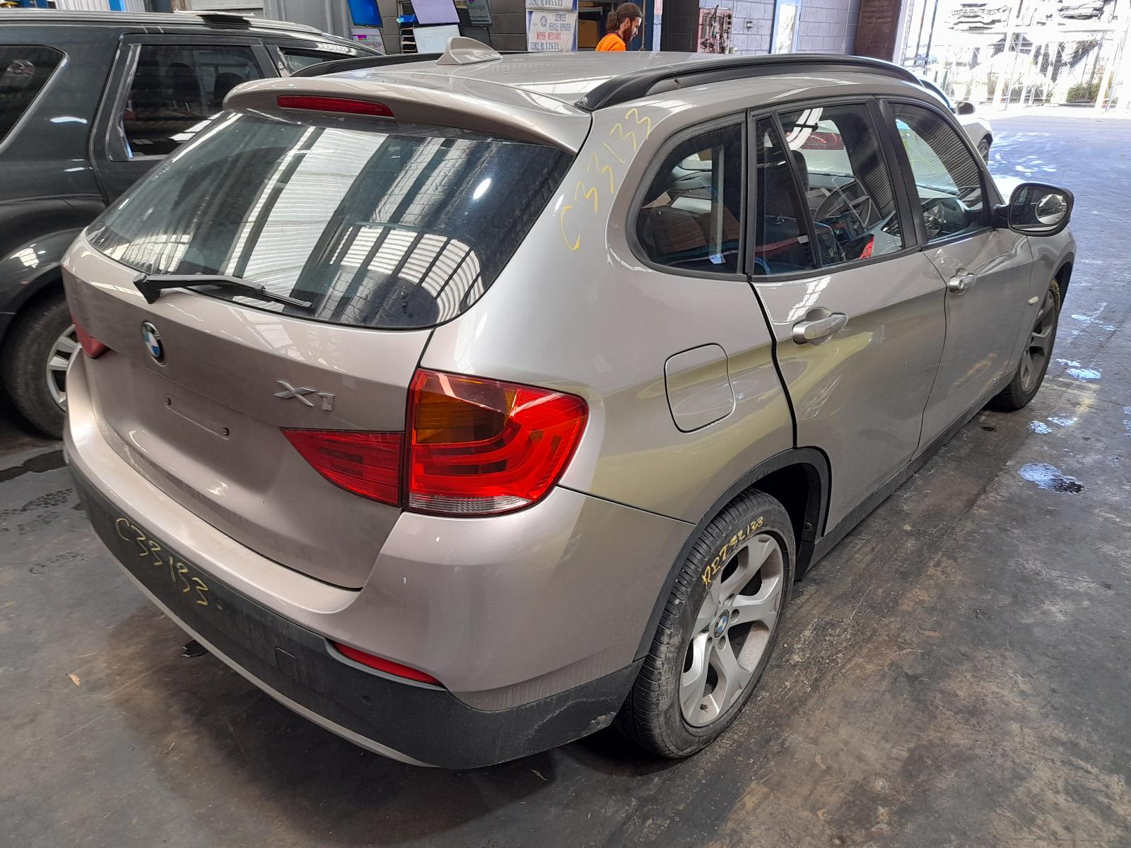 View Auto part Trans/Gearbox Bmw X1 2011