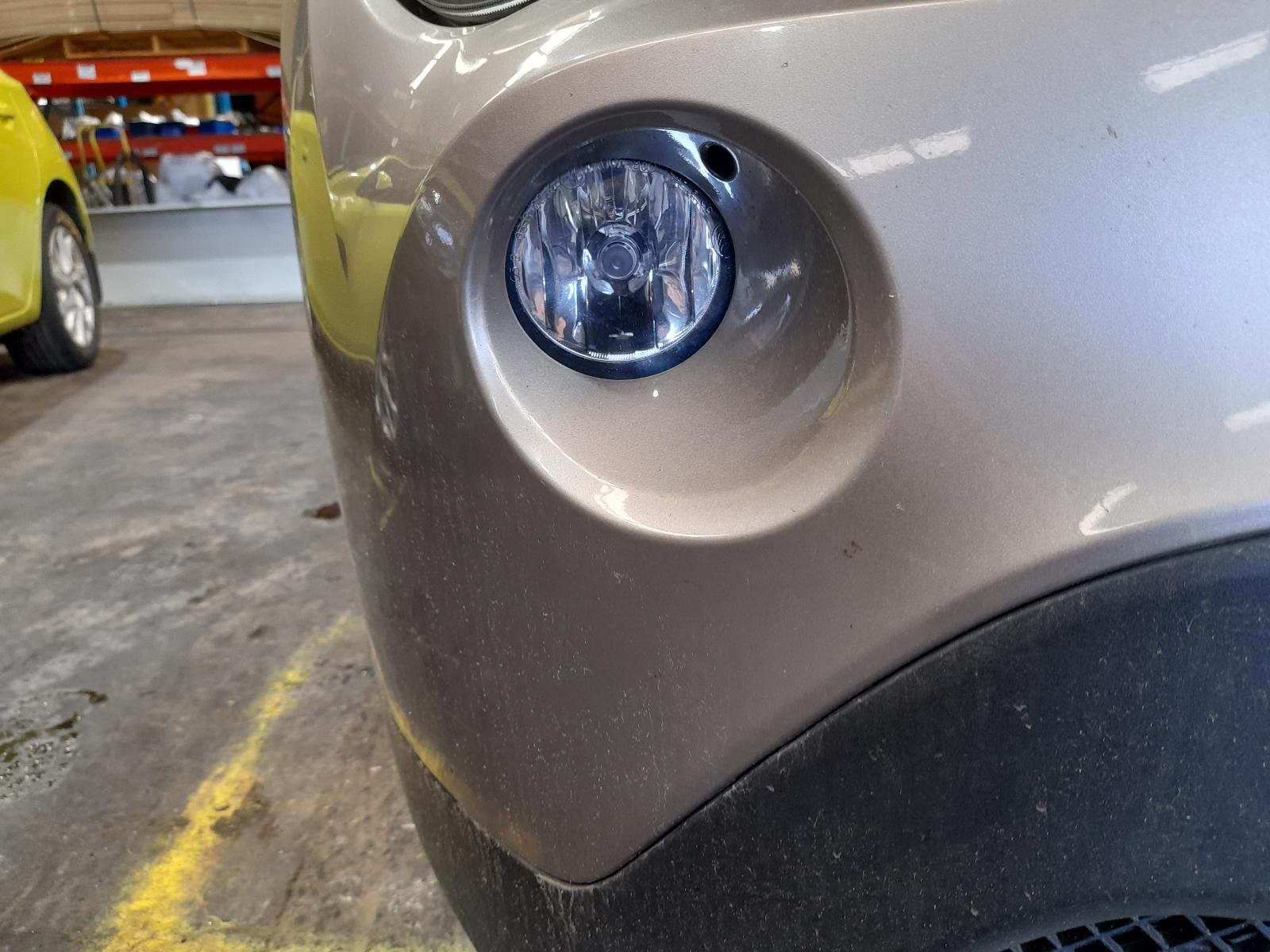 View Auto part Trans/Gearbox Bmw X1 2011