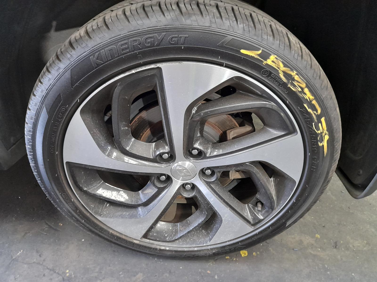 View Auto part Intercooler Hyundai Tucson 2017