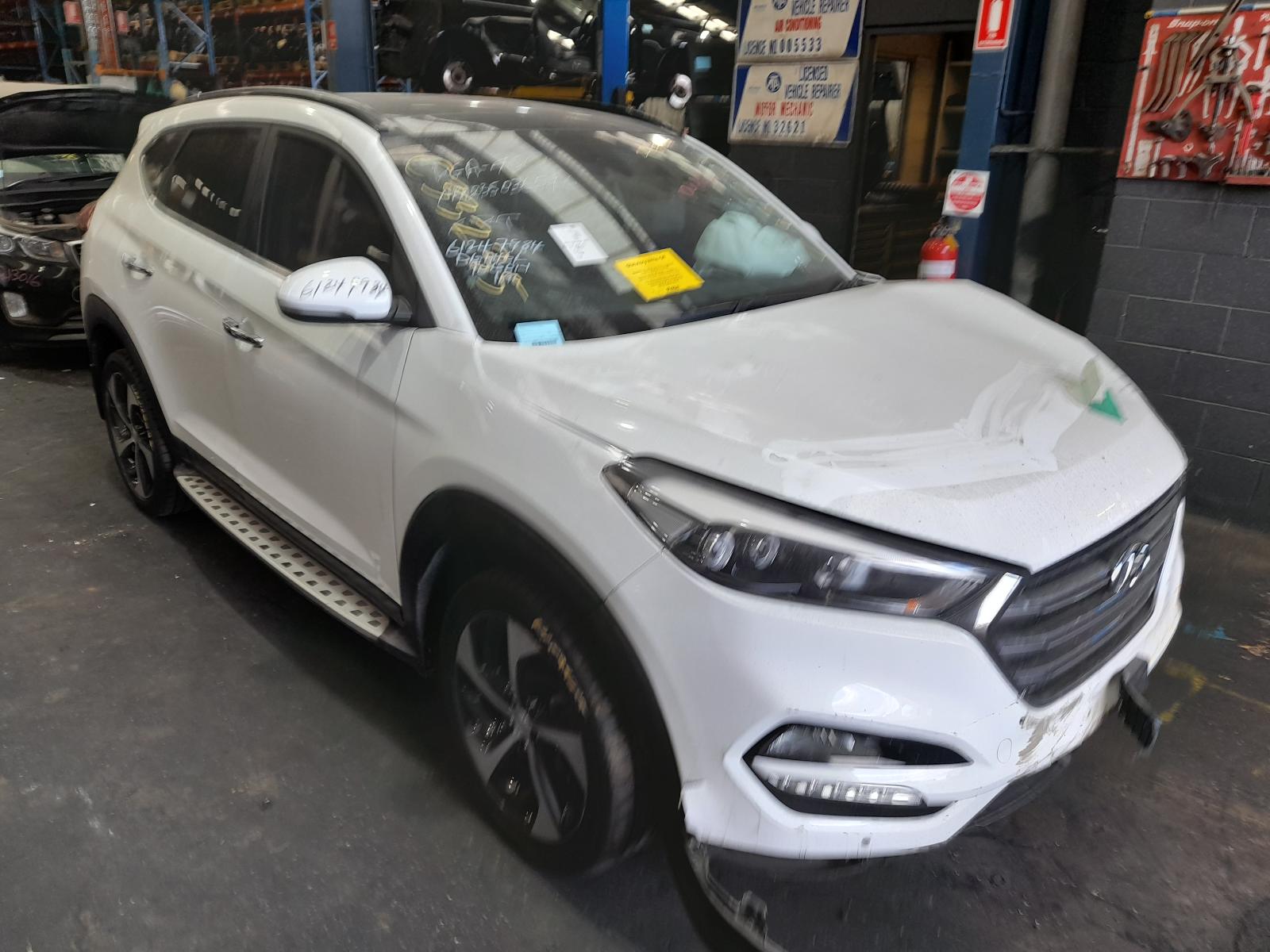 View Auto part Intercooler Hyundai Tucson 2017